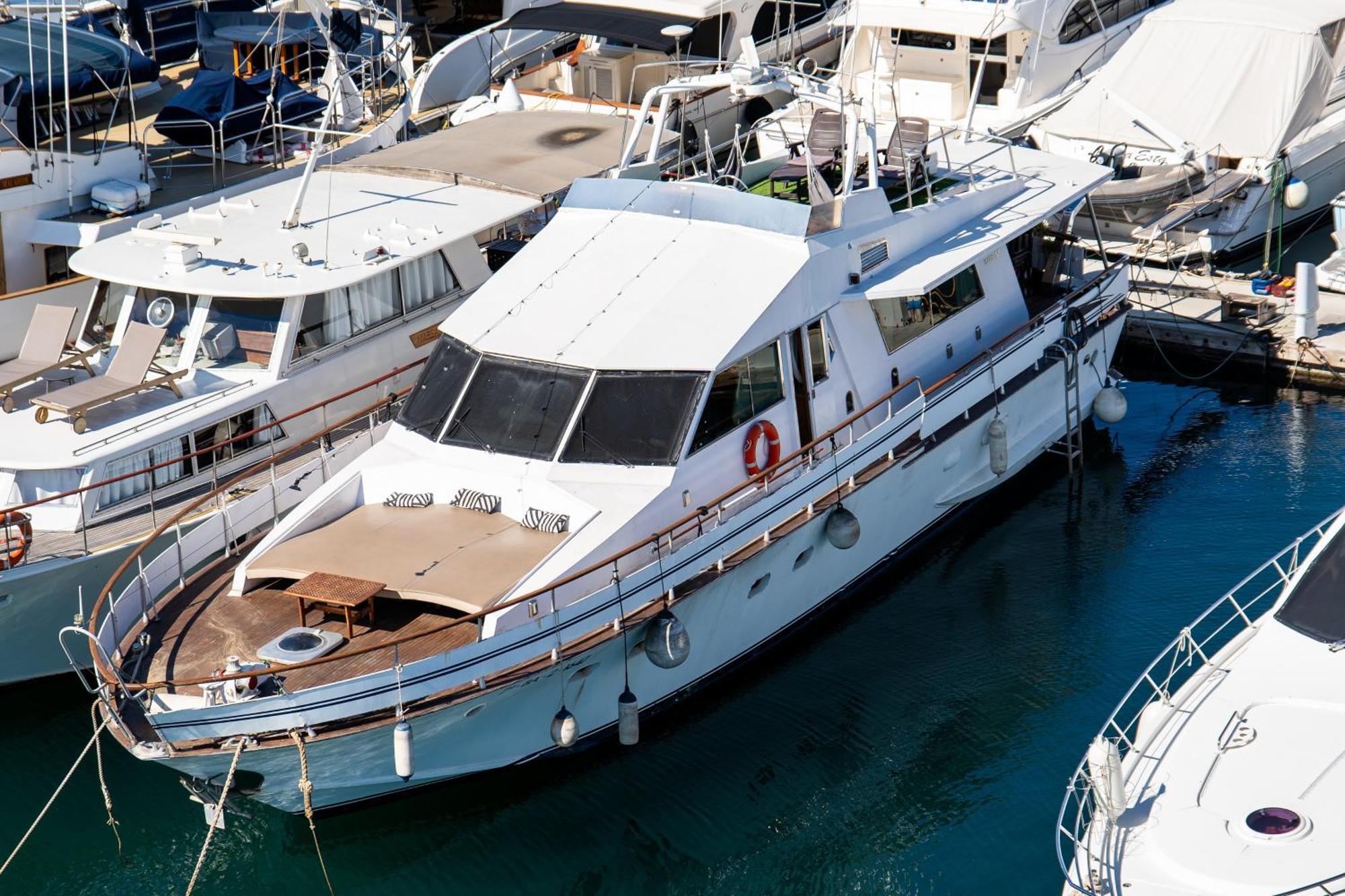 Hotel Boat Aloha Sant Adrià de Besòs Exterior foto