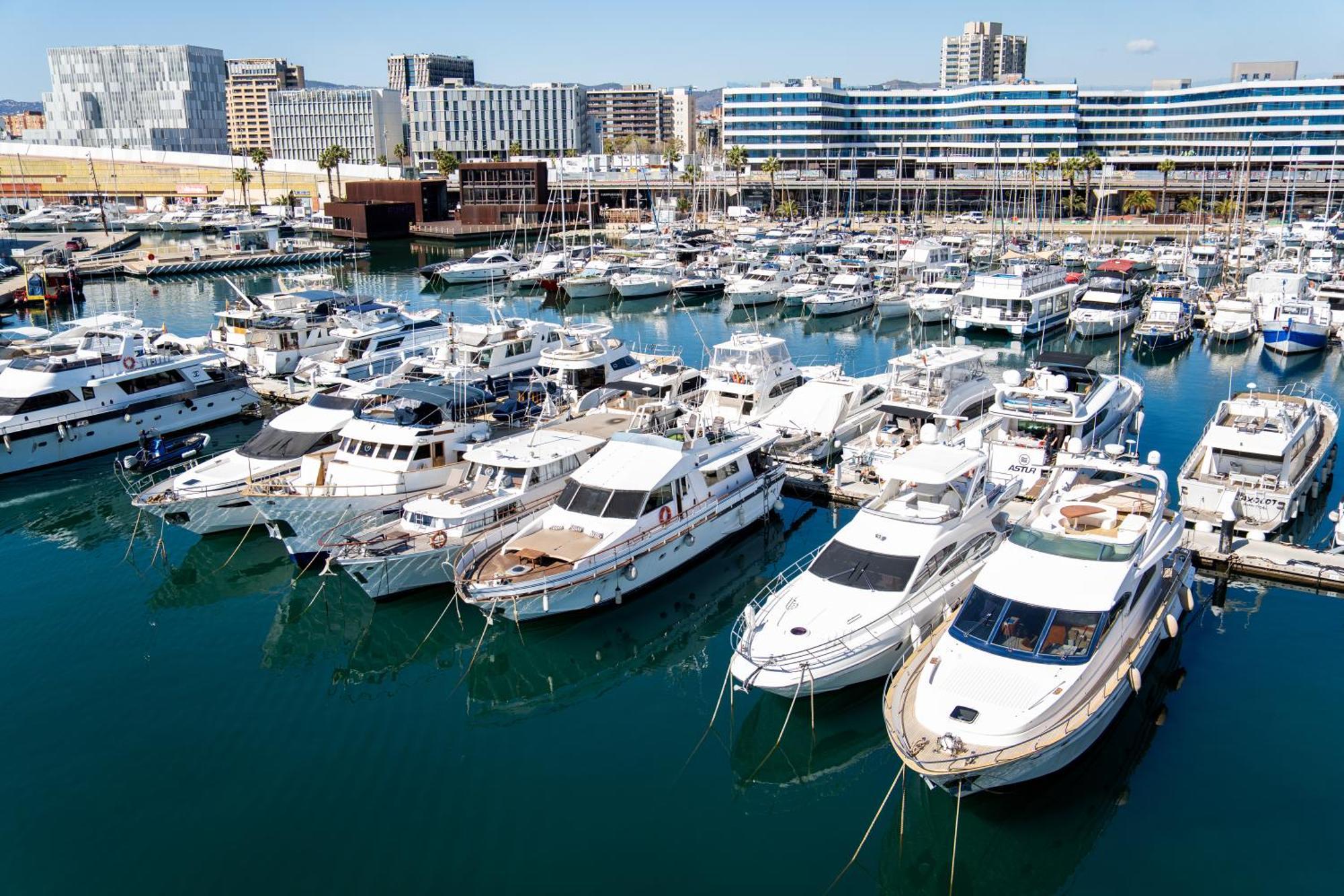 Hotel Boat Aloha Sant Adrià de Besòs Exterior foto